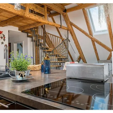 Holiday home Romantic Maisonette *